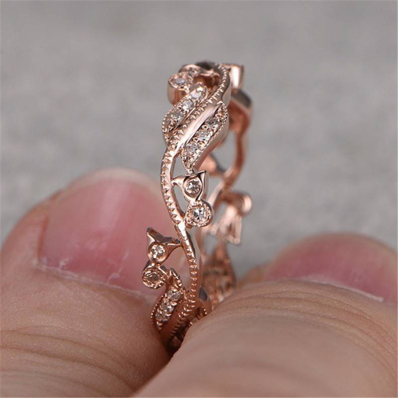 Fashion Lucky Flower Vine Leaves Shaped Inlay  Rhinestone-Studded Ring Plated 14K Rose Gold