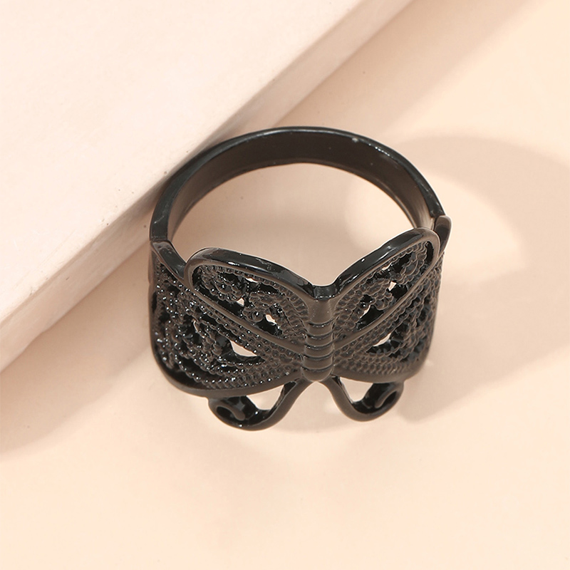 Fashion Elegant Hollow Butterfly Pattern Alloy Ring Ornament