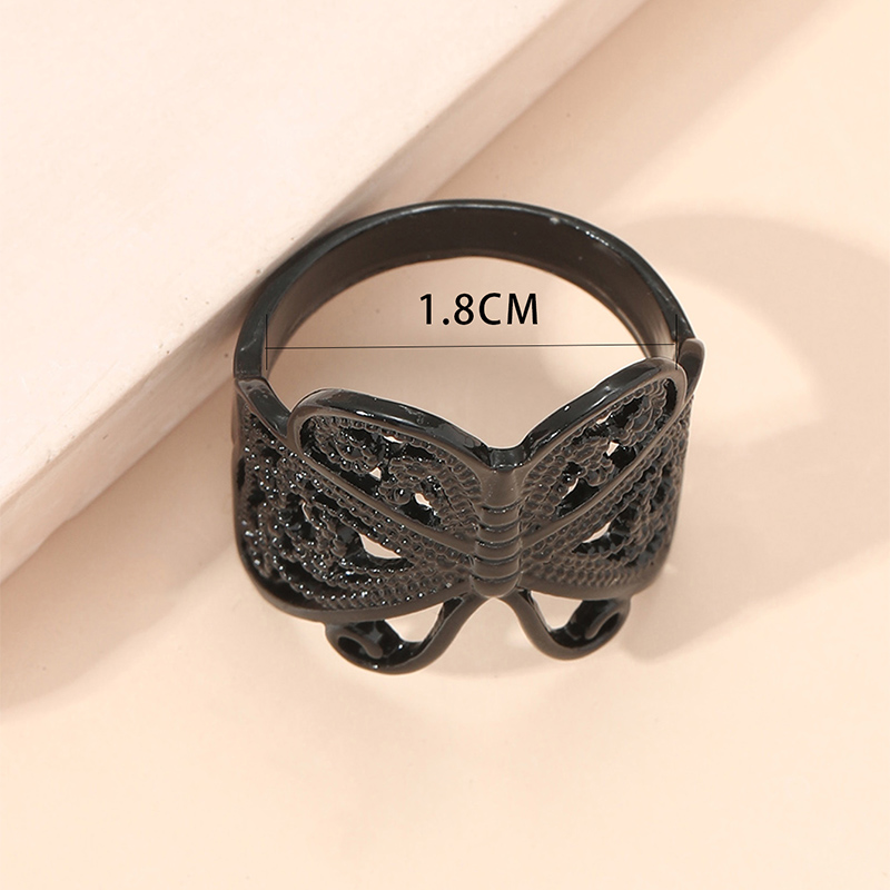 Fashion Elegant Hollow Butterfly Pattern Alloy Ring Ornament