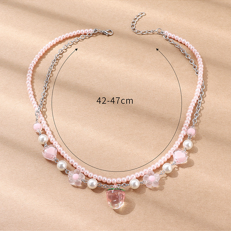 Creative Fresh Pearl Resin Strawberry Necklace Set