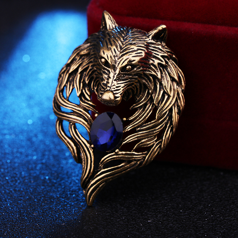 new style retro Wolf Head inlaid crystal alloy Brooch