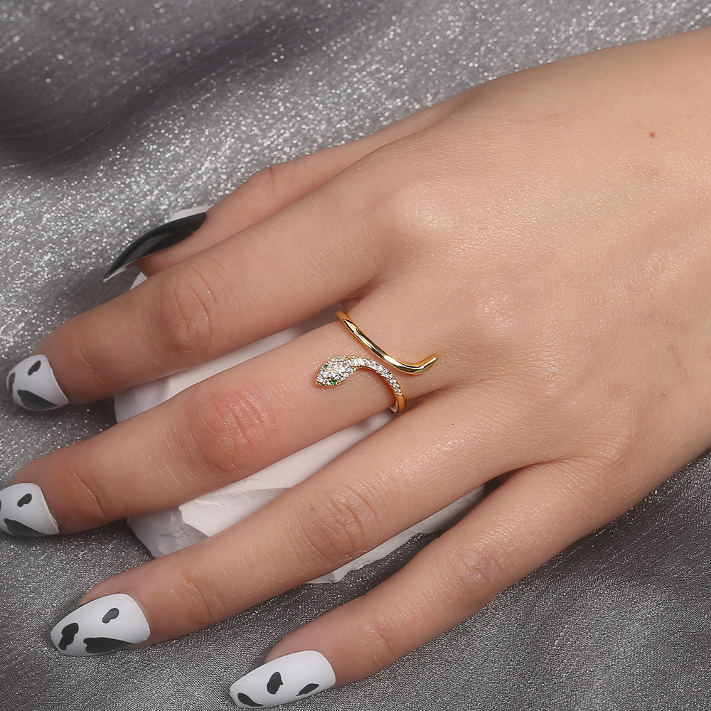Fashion Adjustable Micro Inlaid Zircon Green Eyes Snake Opening Copper Ring