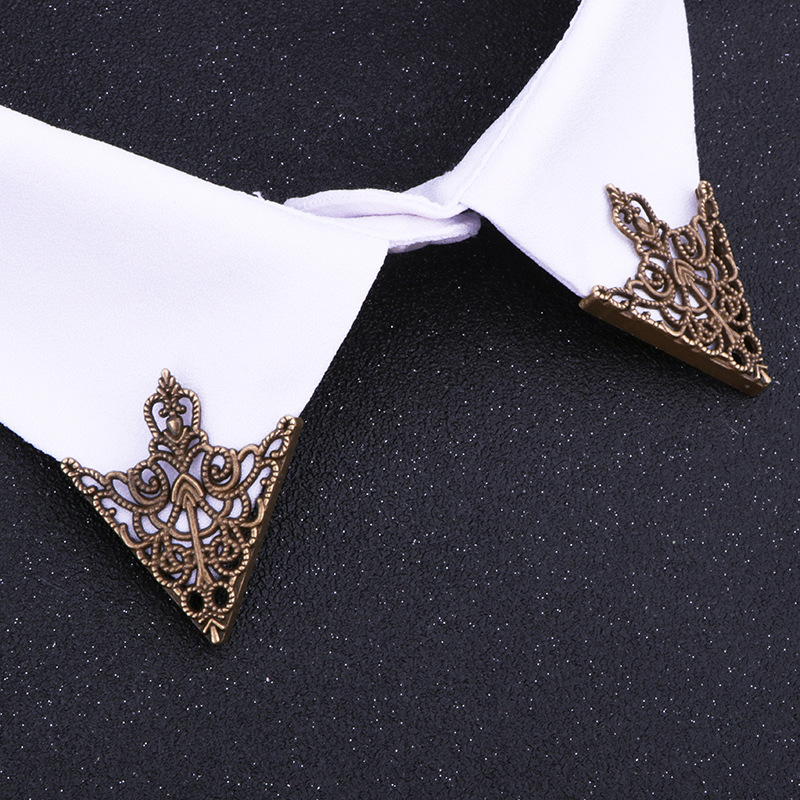 Retro style Triangle hollow geometric pattern Collar Pin brooch