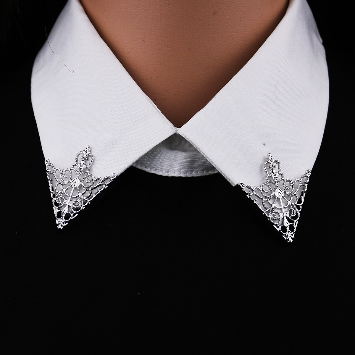 Retro style Triangle hollow geometric pattern Collar Pin brooch