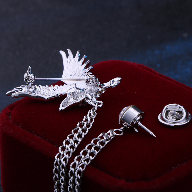 fashion new style Flying Eagle shape Chain alloy Brooch