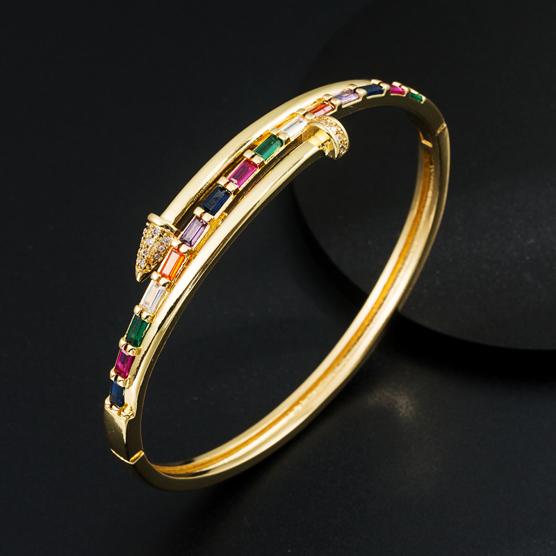 Creative Fashion Geometry Pattern Copper Plating 18K Gold Micro Inlaid Zircon open bracelet