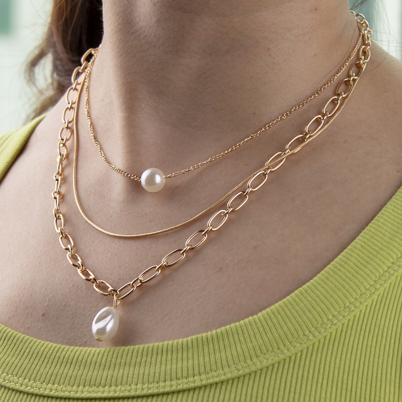 Fashion Three-Layer Clavicle Chain High and Low Pearl Inlaid Necklace