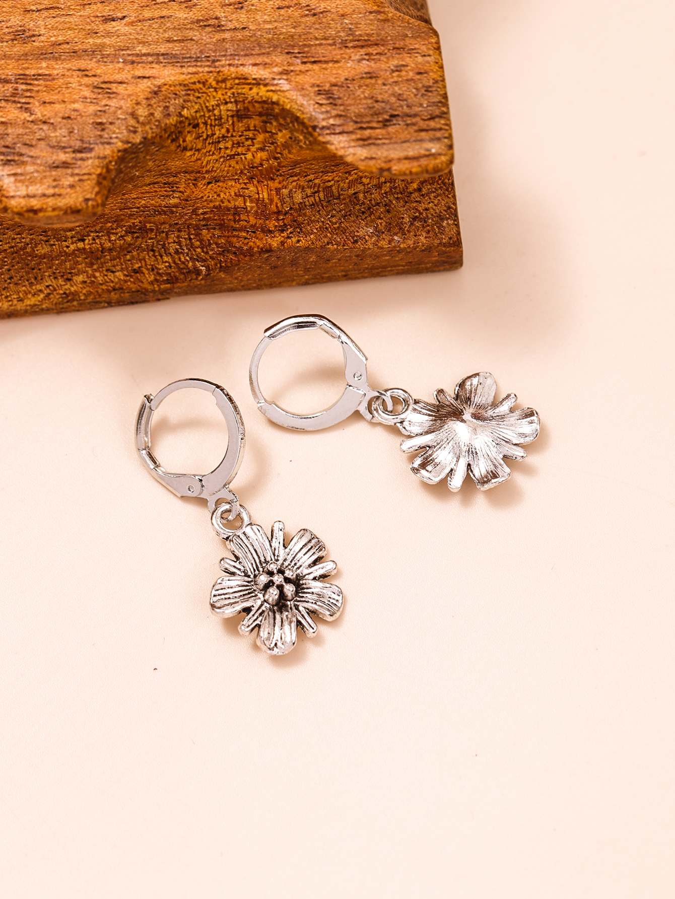 Fashion Flower Sterling Silver Earrings