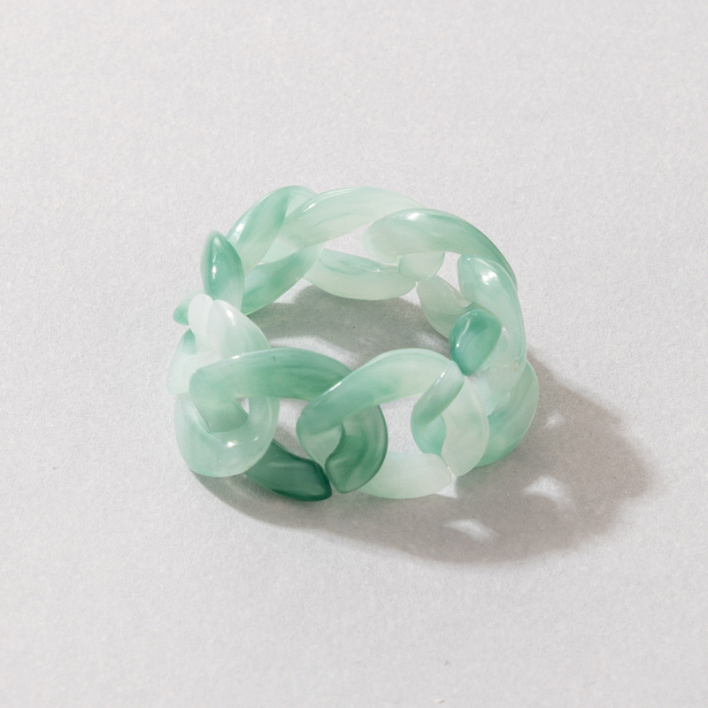 Retro Resin Geometric Ring Daily