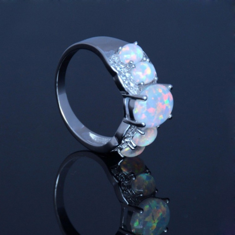 Fashion Elegant Rhinestone Big Opal Inlaid Alloy Ring