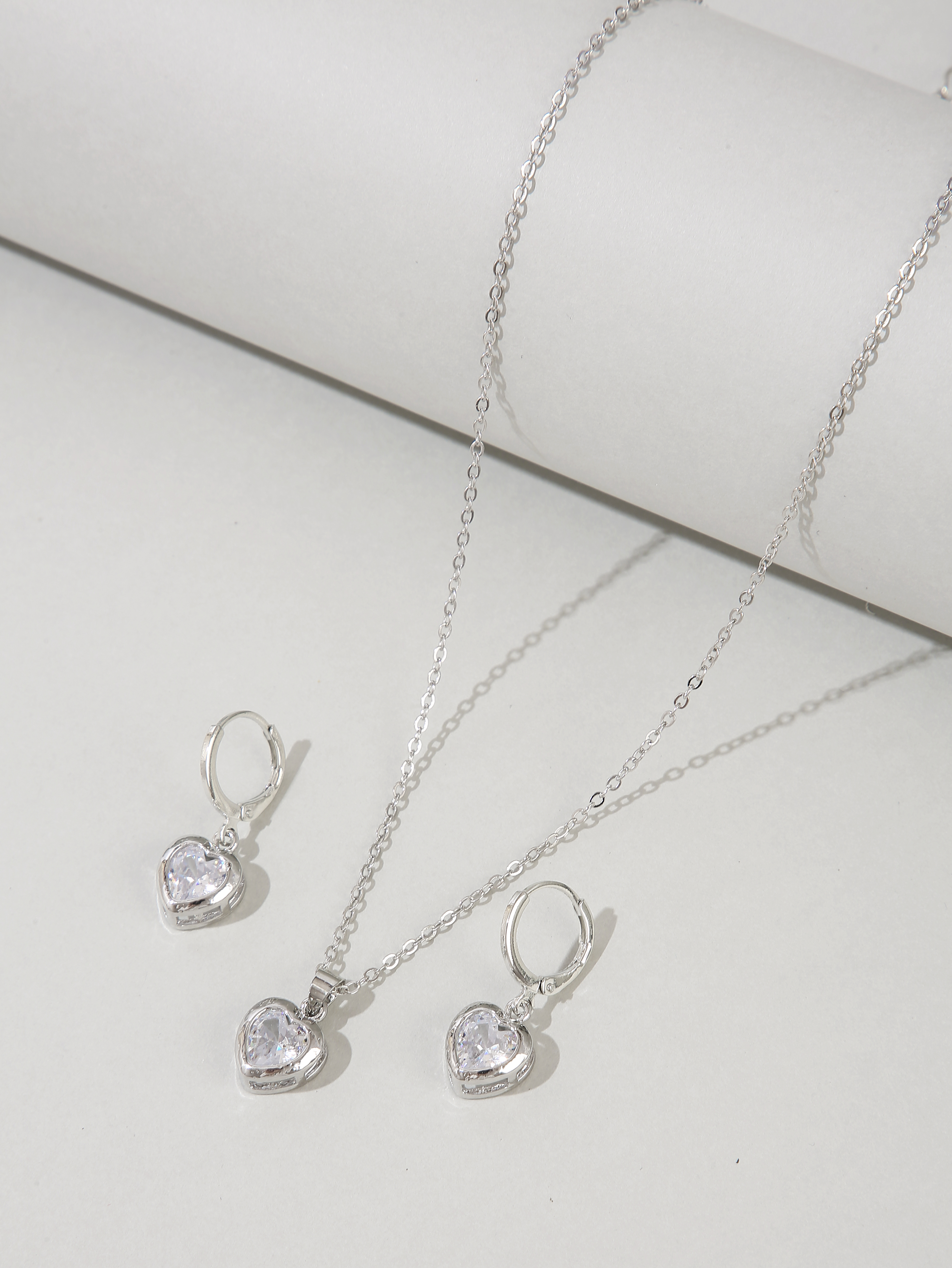 Shiny Heart Shape Alloy Artificial Diamond Earrings Necklace 1 Set