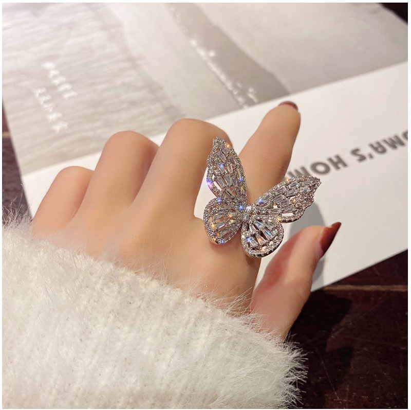 New Fashion Hollowed-out Butterfly Full Diamond Gem Insect Alloy Ring