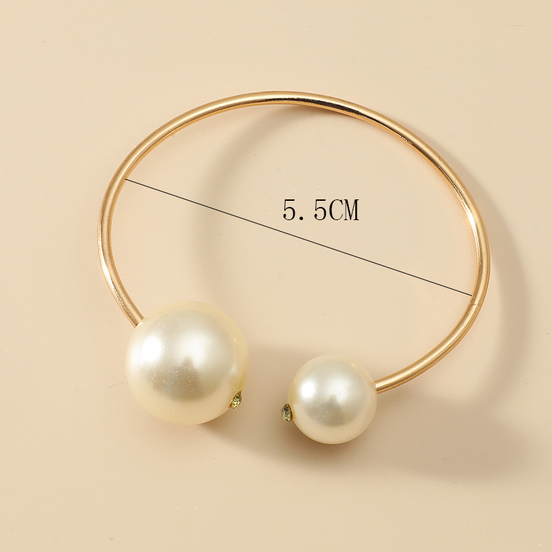 Fashion Simple Diamond Large and Small Pearls Open-Ended Bracelet