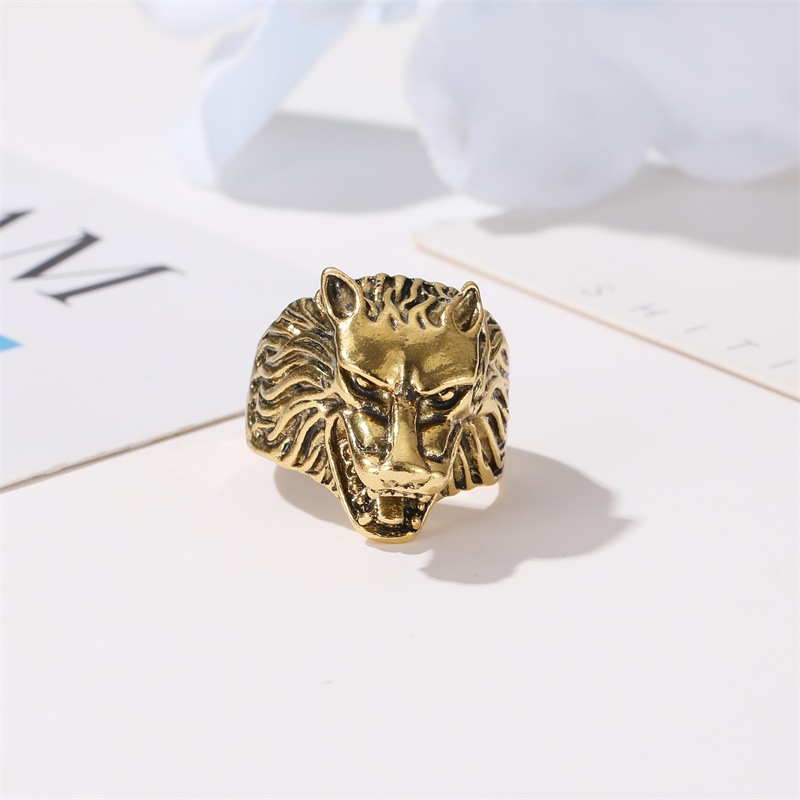 Retro Style Alloy Wolf Head Ring Daily Electroplating
