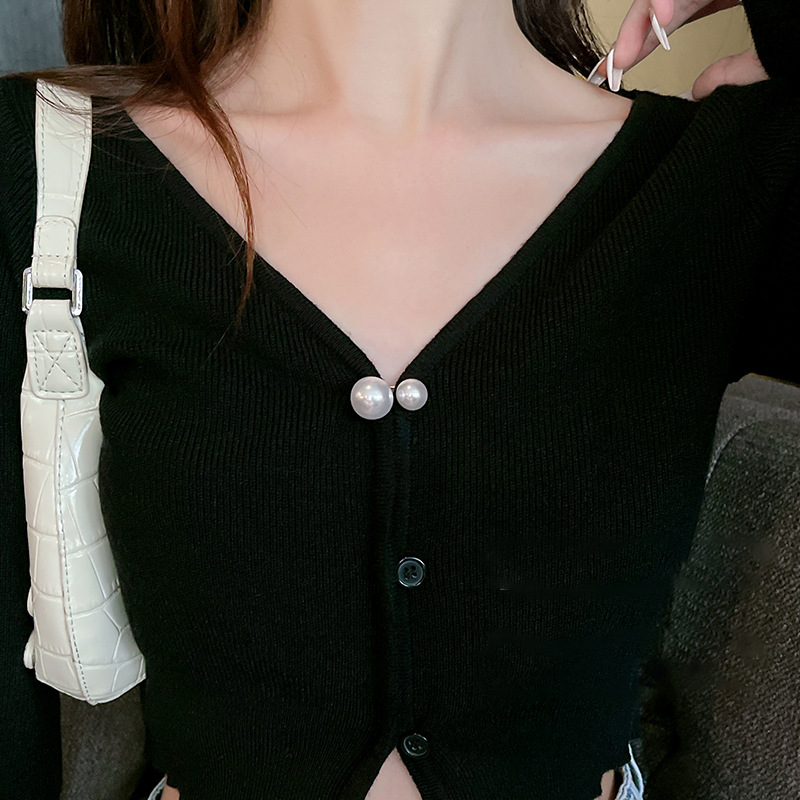 Fashion Anti-Exposure Pearl Geometric Brooch Clothing Accessories