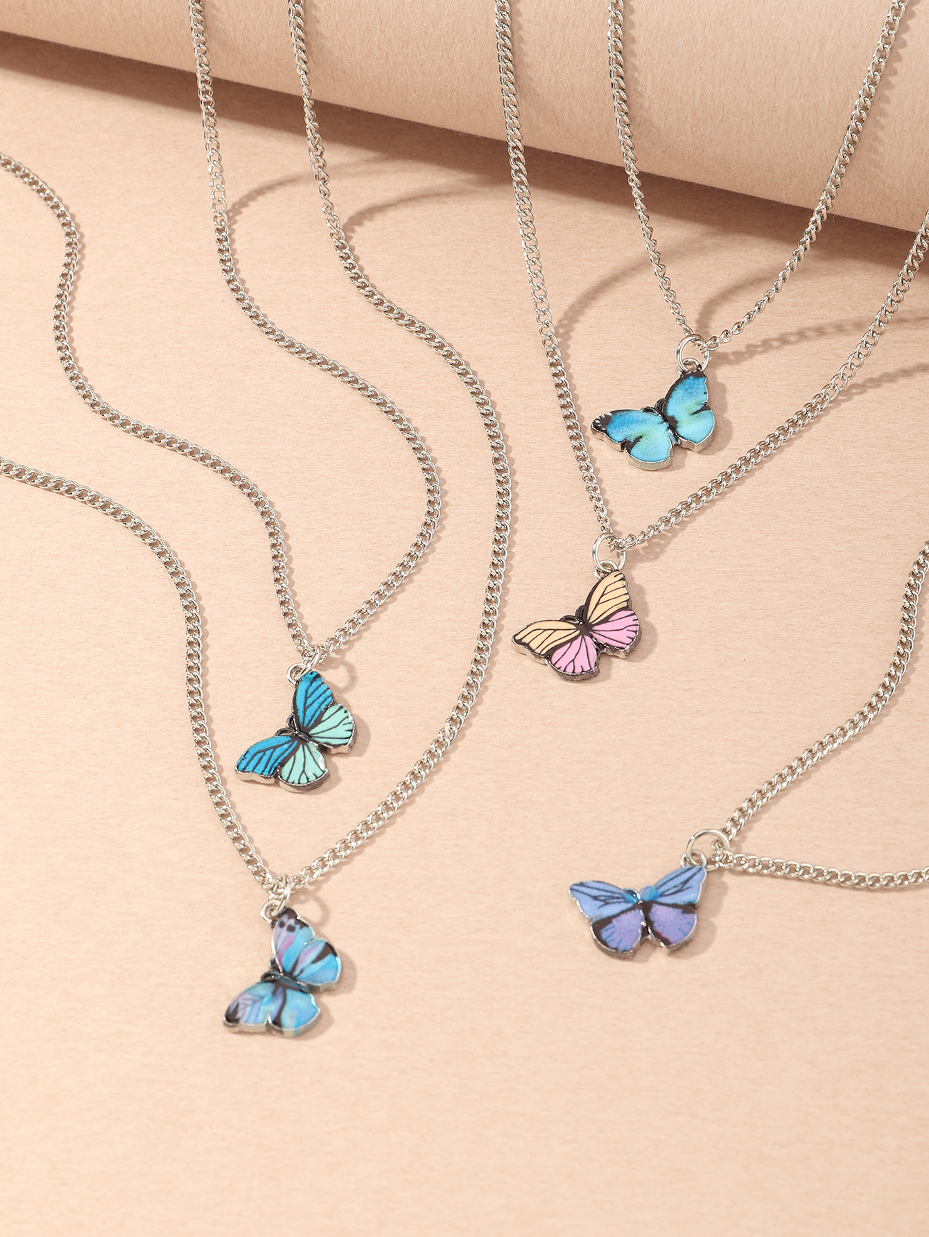 Fashion Simple Colorful Butterfly Pendant Clavicle Chain Necklace