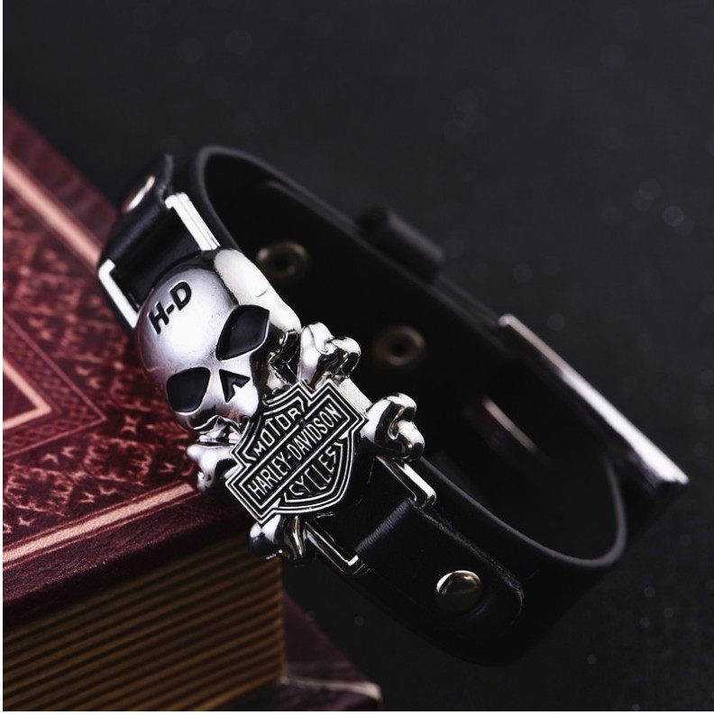 Fashion Buckles Imitation Cowhide Skull decorationNew Accessories Weave Vintage Leather Bracelet