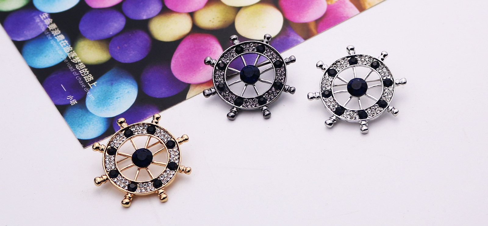 Boat Anchor shape rhinestone inlaid Collar Pin Brooch