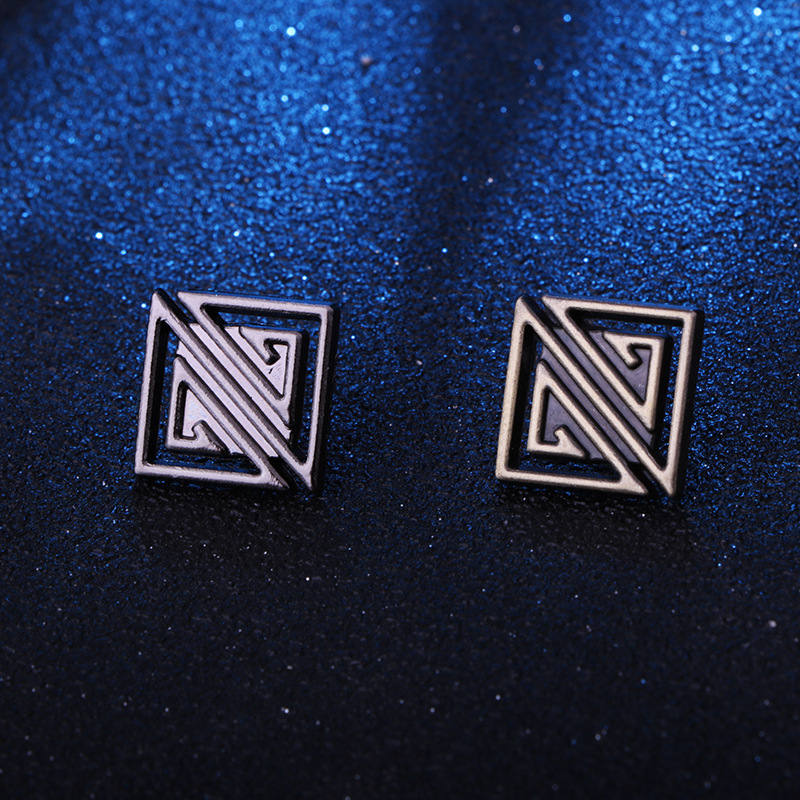 Three-Fork Five-Pointed Star V-Shaped Wheat Crown Bow Tie Pin