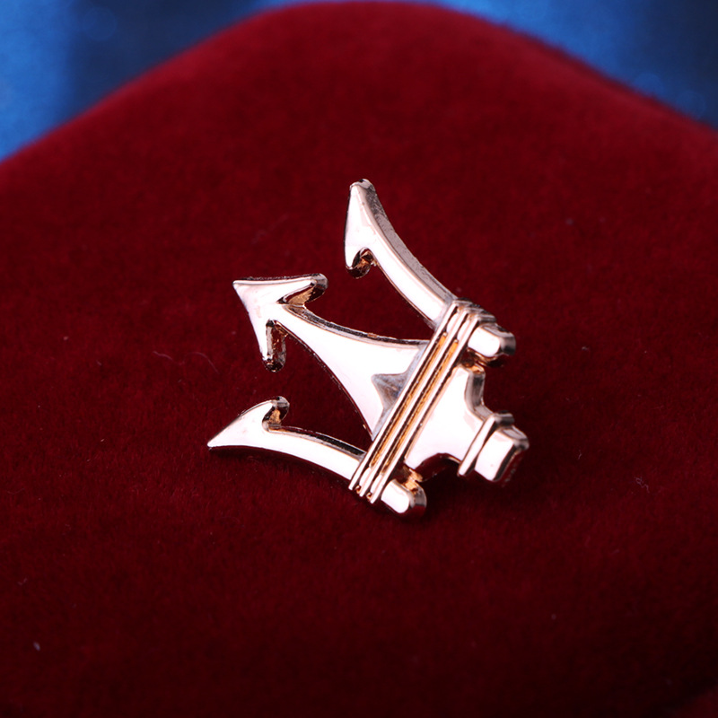 Three-Fork Five-Pointed Star V-Shaped Wheat Crown Bow Tie Pin