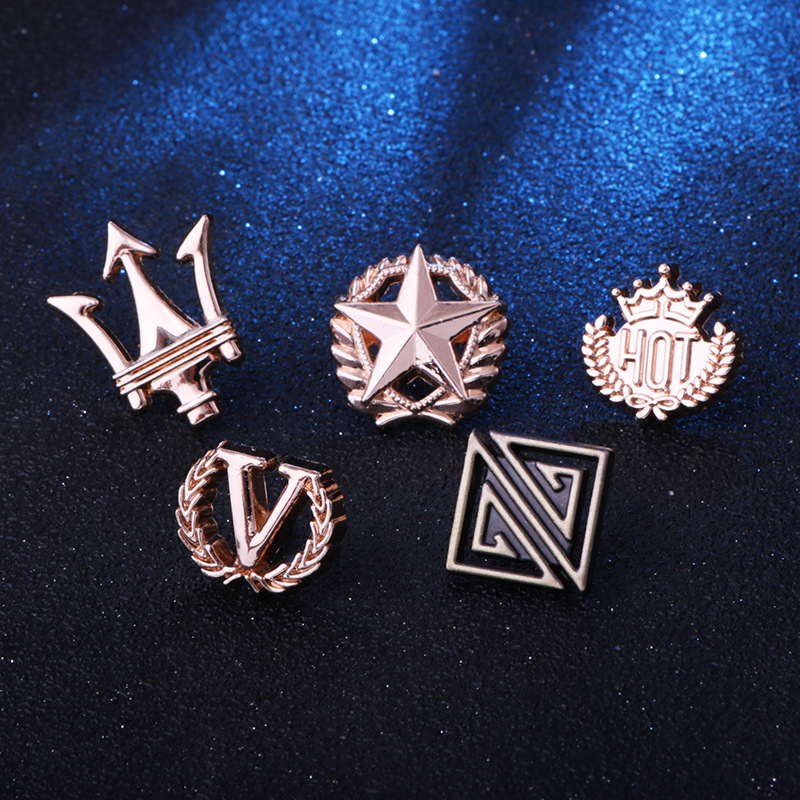 Three-Fork Five-Pointed Star V-Shaped Wheat Crown Bow Tie Pin