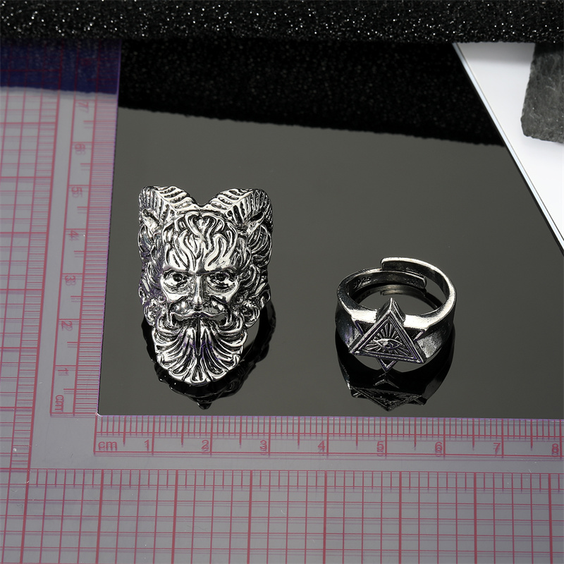 New Punk style Triangle shape human face open Menu0027s Ring