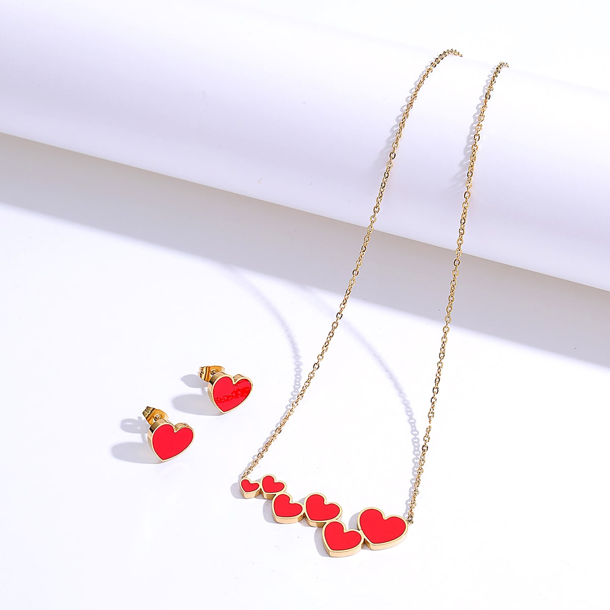 cute fashion red black heart shape copper stud Earrings necklace