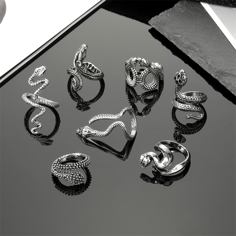 Menu0027S Vintage Style Snake Alloy Rings Rings