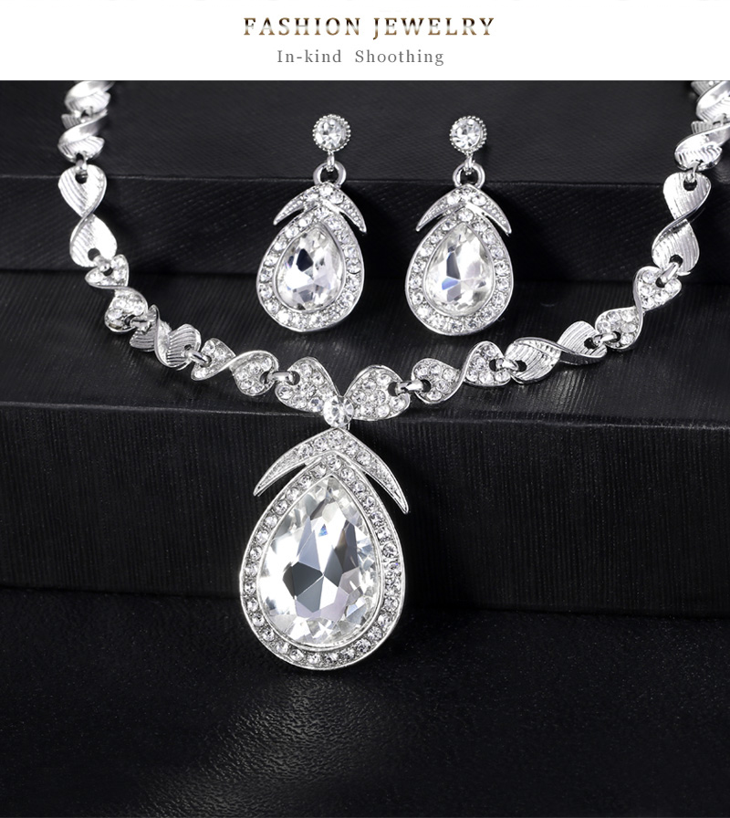 Womenu0027S Glam Classic Style Water Drop Alloy Earrings Necklace Jewelry Set Diamond Rhinestone Jew