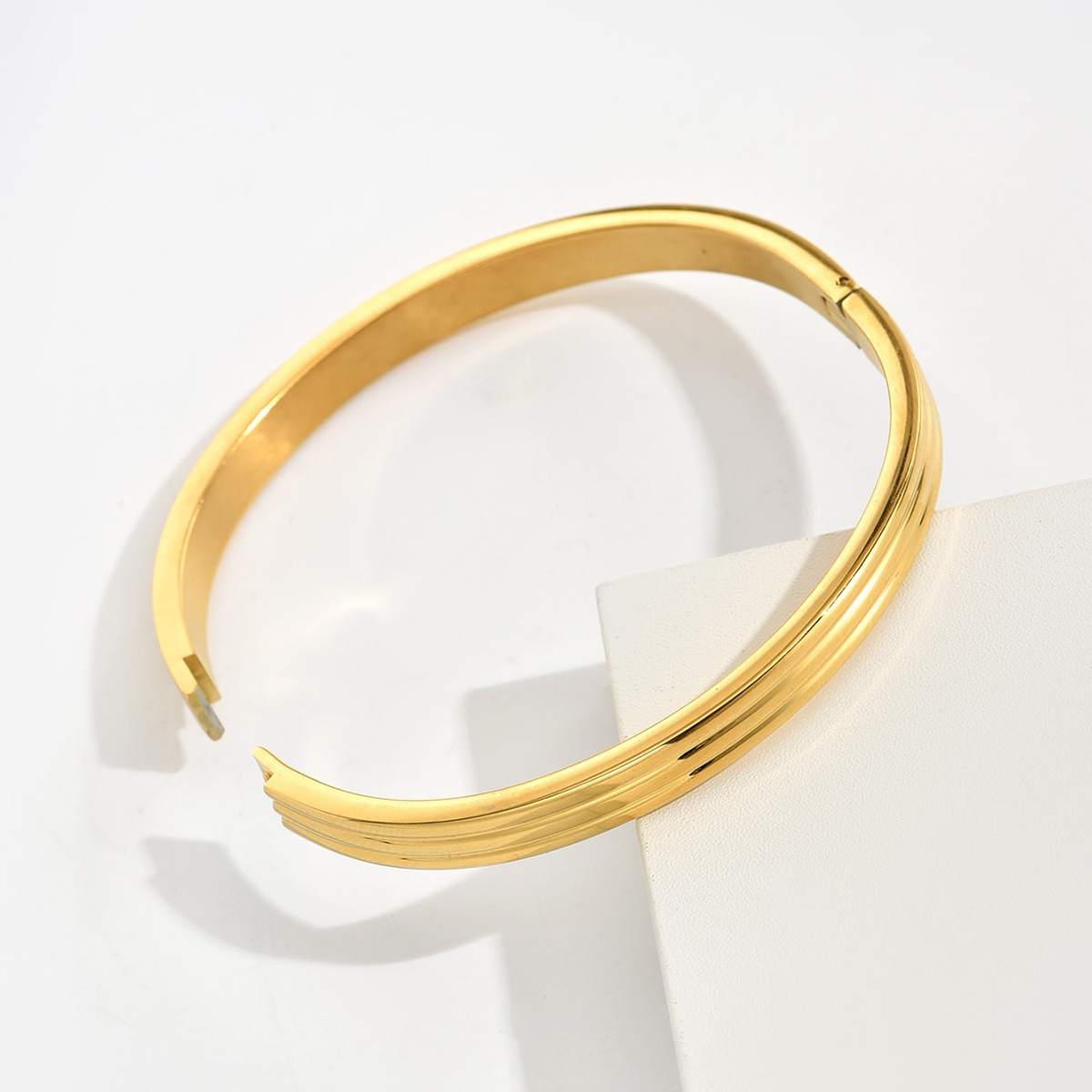 Unisex Simple Style Geometric Alloy Bangle Plating Stainless Steel Bracelets