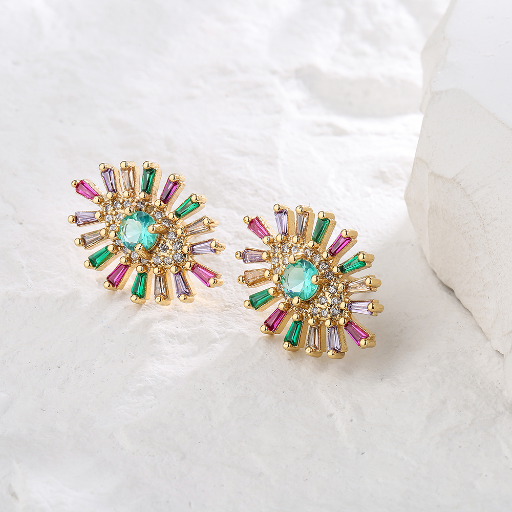 Fashion Eye Copper Inlaid zircon Earrings