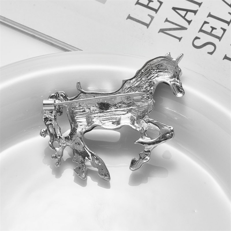 Womenu0027S Retro Fashion Simple Style Horse Alloy Brooches Stoving Varnish Plating No Inlaid Brooch