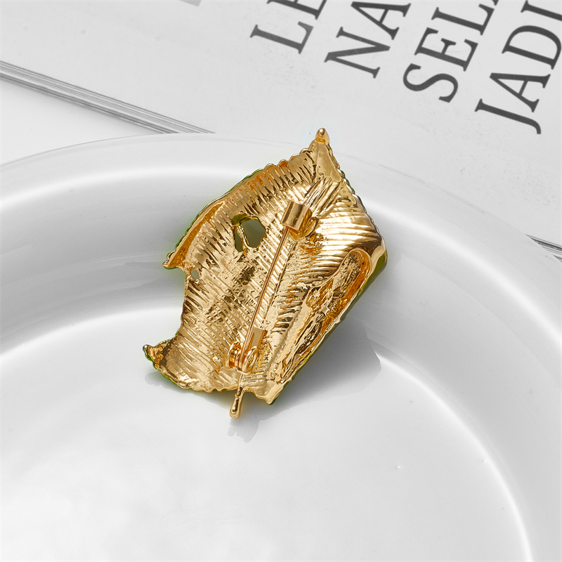 Womenu0027S Elegant Fashion Modern Style Geometric Alloy Brooches Stoving Varnish Plating Artificial