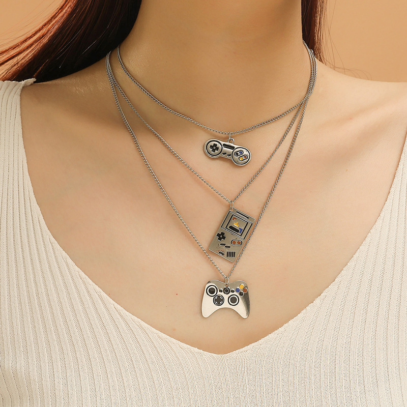 Menu0027S Hip-Hop Game Console Alloy Necklace Plating Layered Necklaces