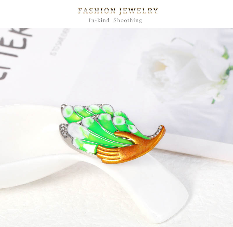 Elegant Basic Pastoral Geometric Butterfly Alloy Diamond Artificial Rhinestones Brooches