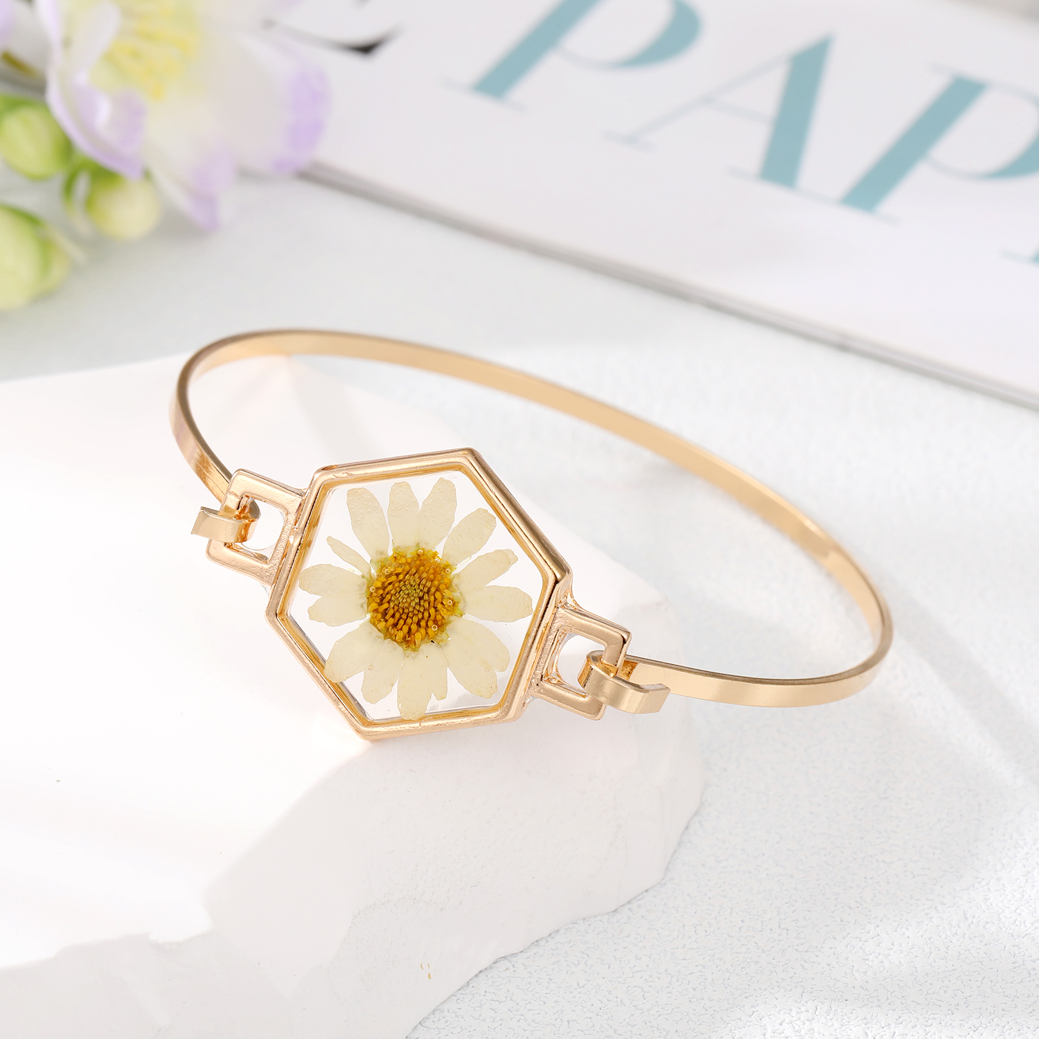 Simple Style Flowers Alloy Plating Resin Bangle