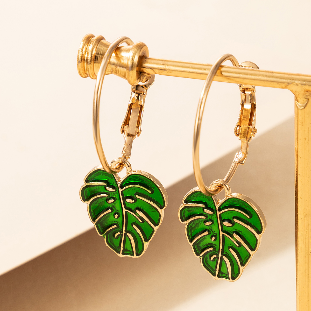Fashion Modern Style Leaves Alloy Earrings