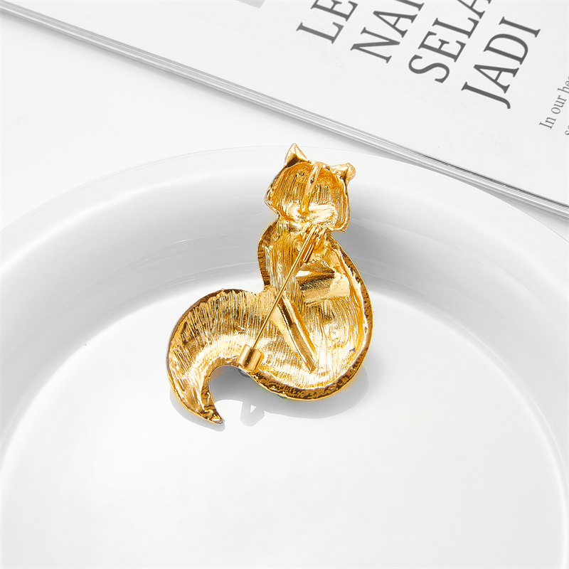 Womenu0027S Cute Ethnic Style Simple Style Fox Alloy Brooches Stoving Varnish Plating Artificial Rhi