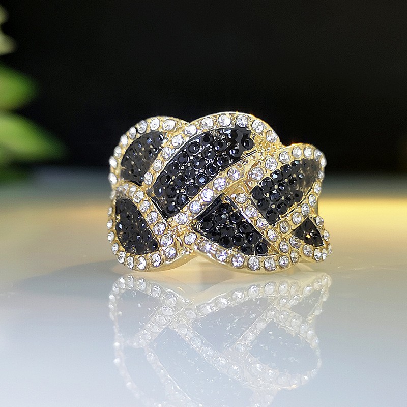 Vintage Style Leaves Alloy Diamond Rhinestone Rings