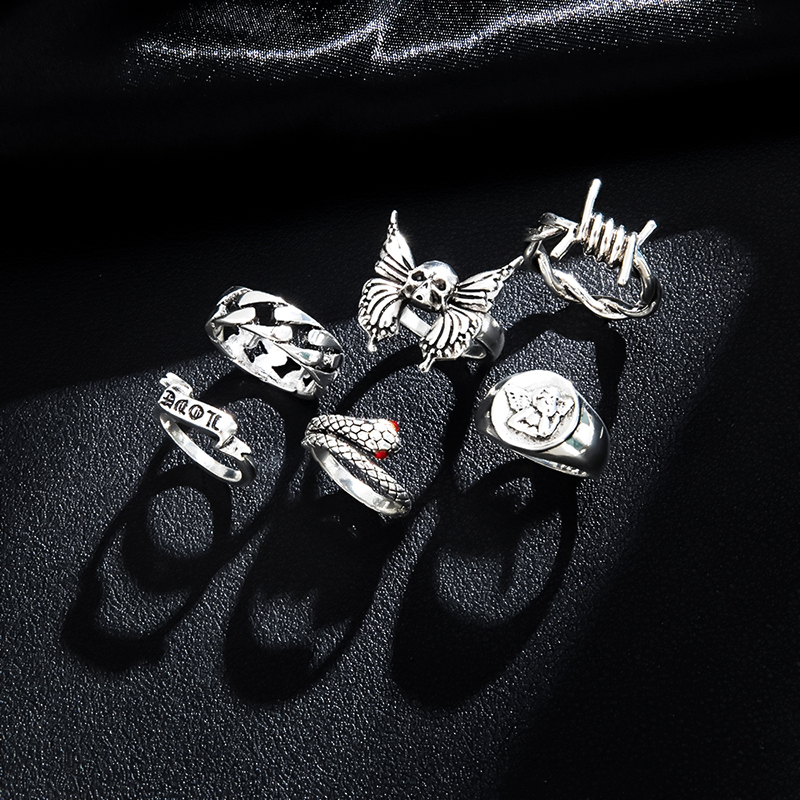 Punk Geometric Animal Skull Alloy No Inlaid Rings