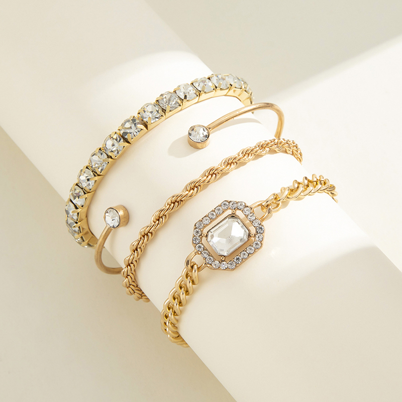 Fashion Geometric Alloy Rhinestone Bangle