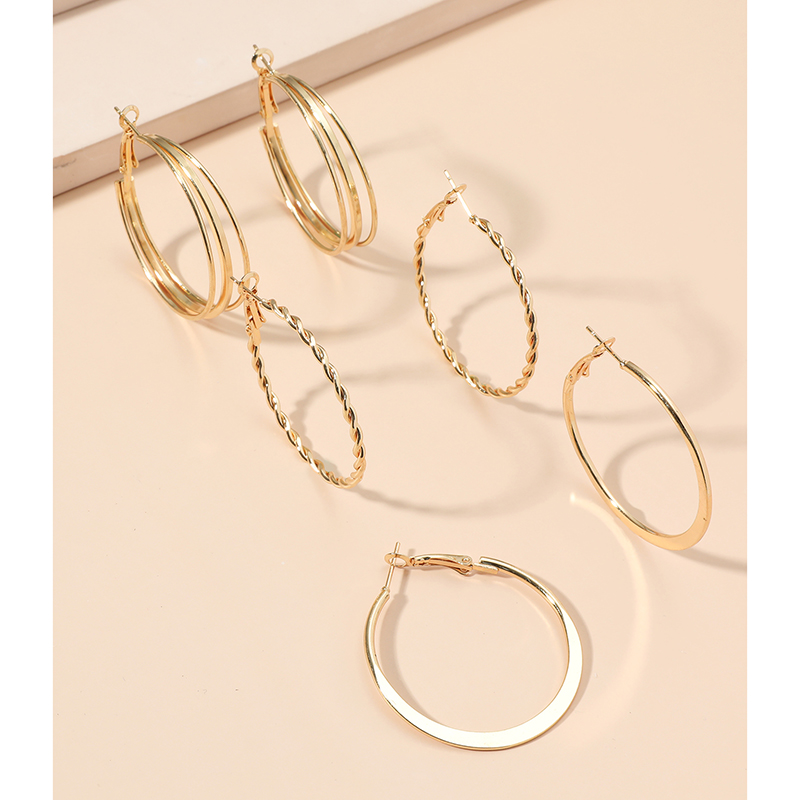 Exaggerated Round Metal Plating No Inlaid Hoop Earrings