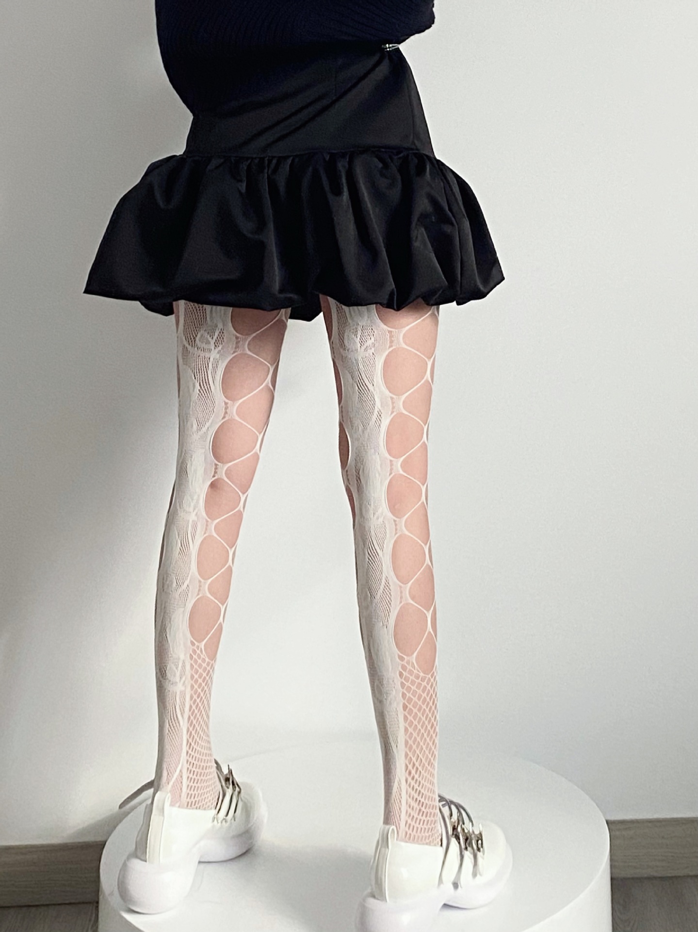 Sexy Geometric Nylon Spandex Hollow Out Socks