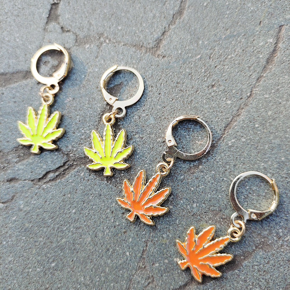 Vintage Style Maple Leaf Alloy Plating Earrings