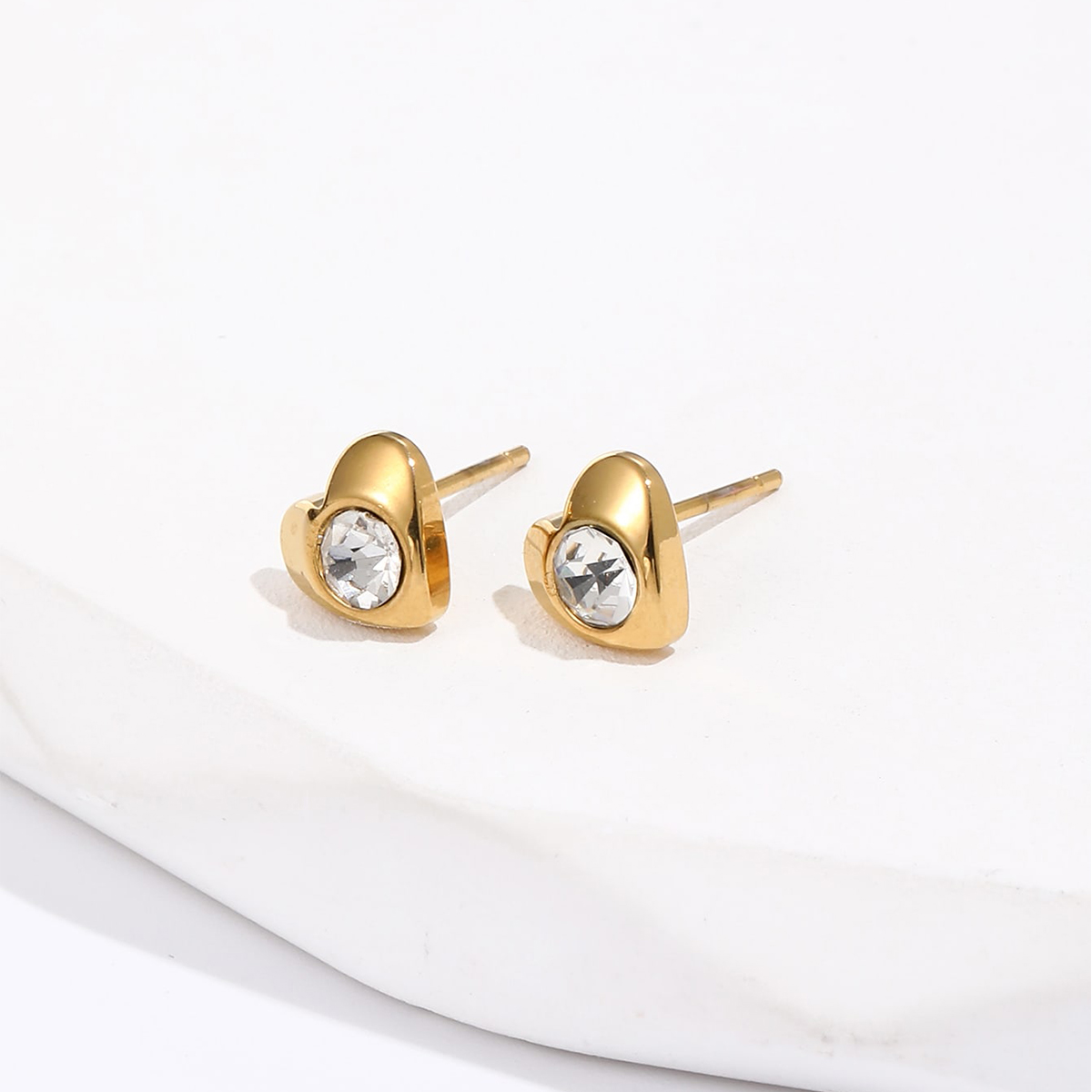 Simple Style Hexagon Heart Shape Spiral Stripe Steel Ear Studs Plating Zircon Stainless Steel Earrin