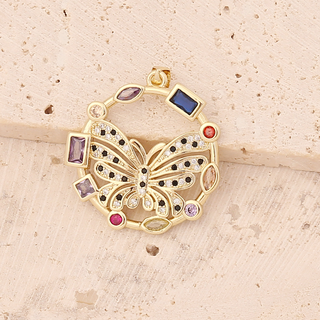 Fashion Animal Stainless Steel Copper Pendant Necklace Hollow Out Inlaid Zircon Zircon Stainless Ste