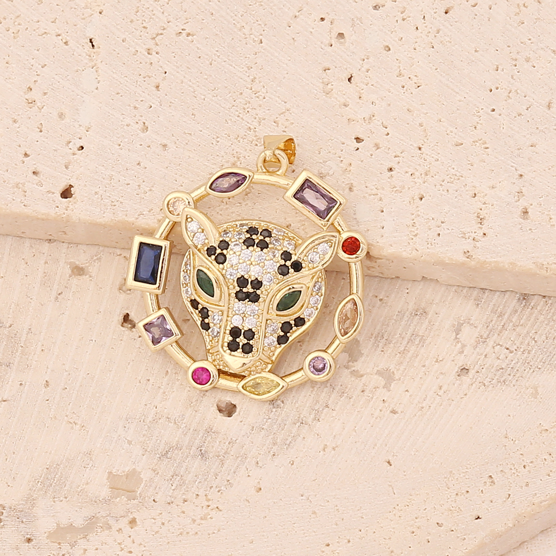 Fashion Animal Stainless Steel Copper Pendant Necklace Hollow Out Inlaid Zircon Zircon Stainless Ste