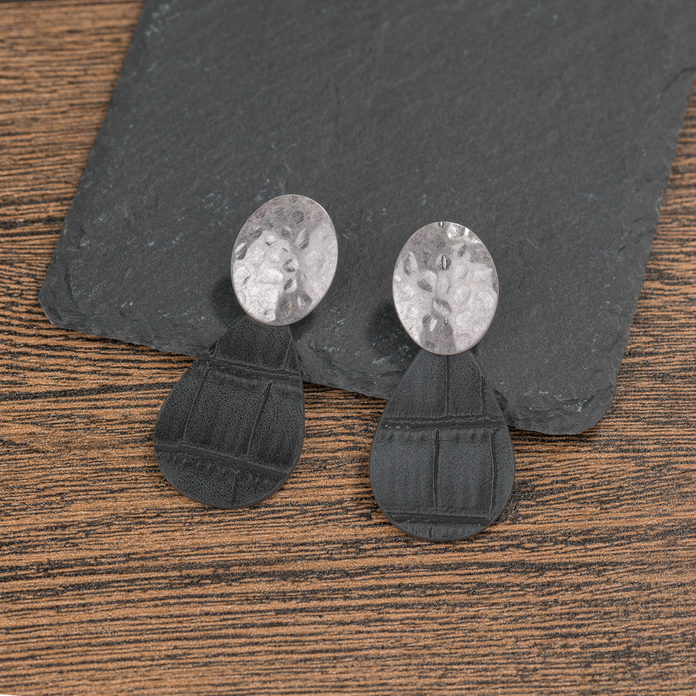 Vintage Style Water Droplets Alloy Patchwork Artificial Leather Earrings