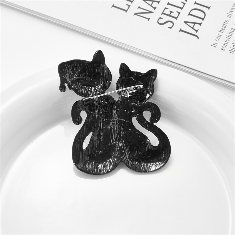 Cute Animal Alloy Brooches