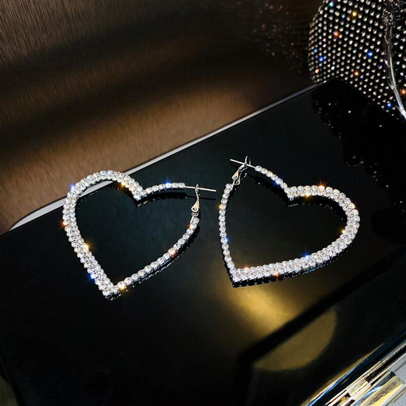 Exaggerated Heart Shape Alloy Inlay Rhinestone Earrings